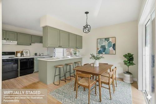 96 Twin Oaks Ter, South Burlington, VT, 05403-7170 | Card Image