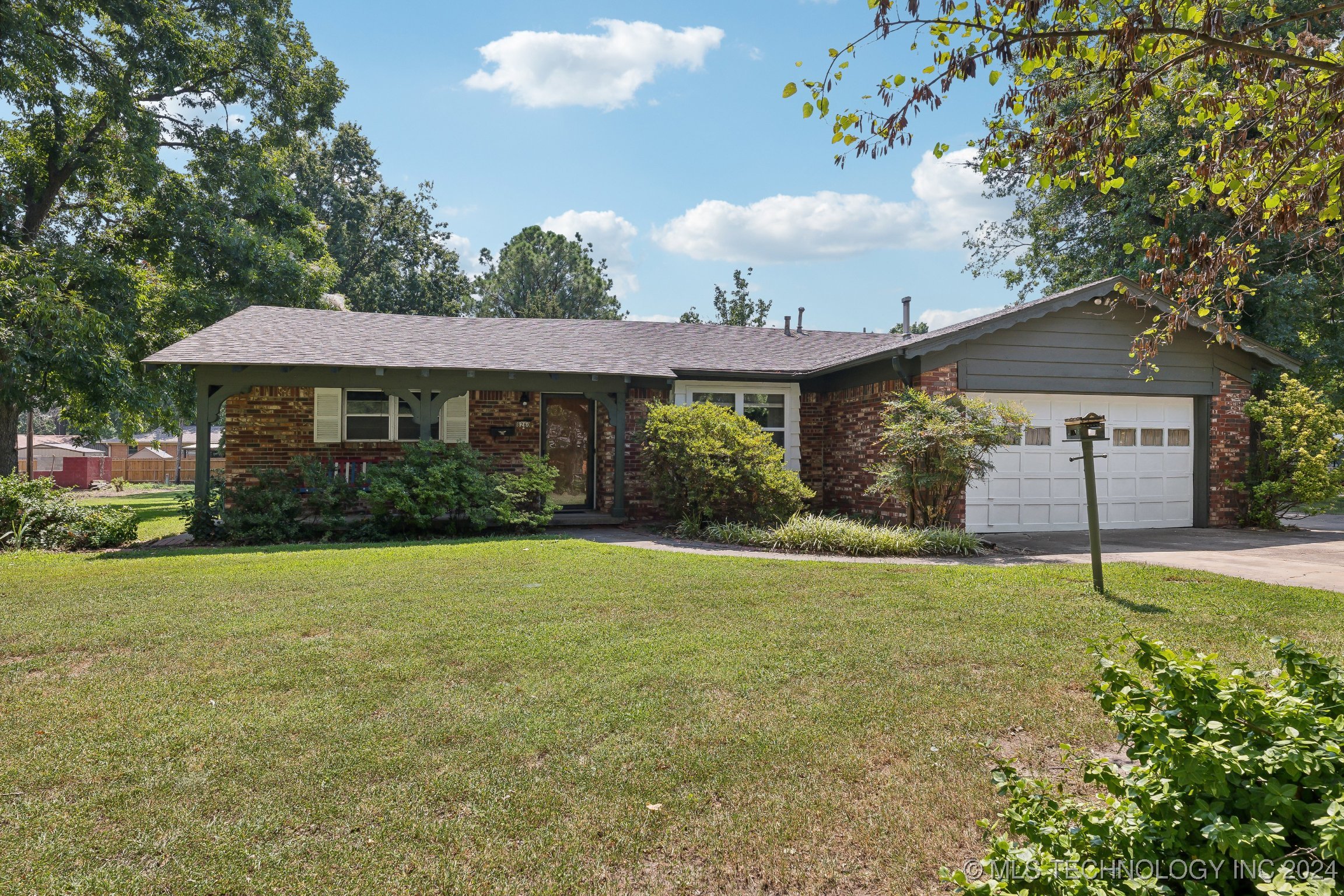 37th Pl, Tulsa, OK 74145