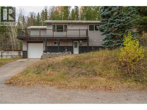 1863 Dubois Dr, Prince George, BC, V2K1L9 | Card Image