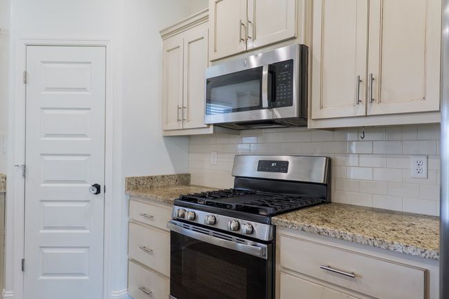 3823 Renee Pl, House other with 4 bedrooms, 2 bathrooms and 2 parking in Hahira GA | Image 13