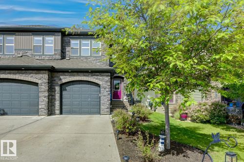 39 Greenbury Manor, Spruce Grove, AB, T7X0M1 | Card Image