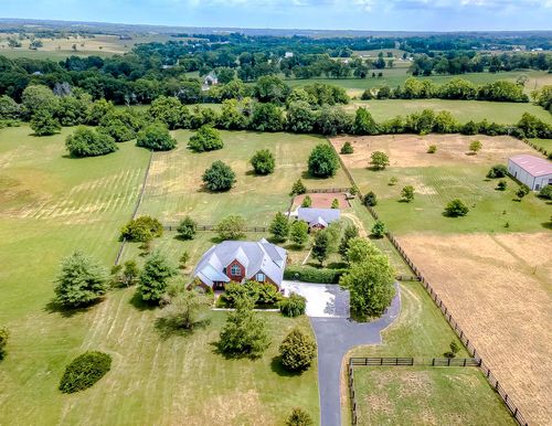 1431 Troy Rd, Wilmore, KY, 40390-9573 | Card Image