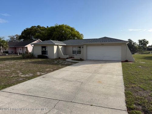 8991 Lismore Ct, Weeki Wachee, FL, 34613-5146 | Card Image