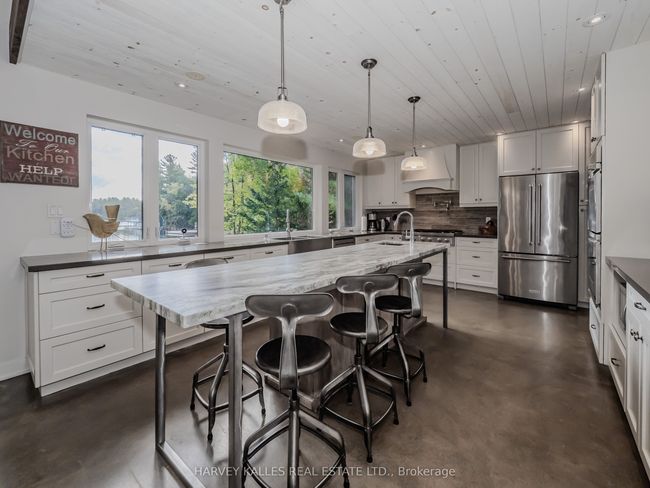 1911 Mortimers Point Rd, Home with 6 bedrooms, 3 bathrooms and 5 parking in Port Carling ON | Image 10