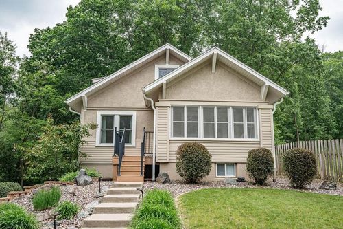 729 Auth St, Durand, WI, 54736-1828 | Card Image