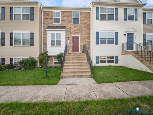 7306 Statesman Blvd, Ruther Glen, VA, 22546-5245 | Card Image