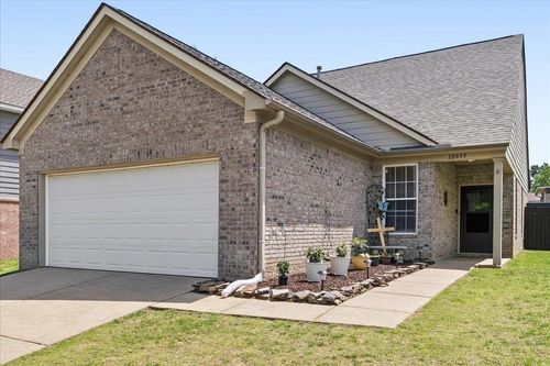 12055 Hidden Dr, Arlington, TN, 38002 | Card Image