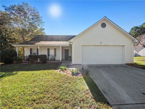 240 Skyland Dr, Loganville, GA, 30052-2251 | Card Image