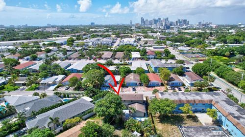 studio-711 Ne 14 Street, Fort Lauderdale, FL, 33304 | Card Image