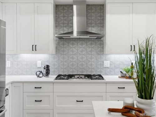 apt-316-221 E Mountain Ave, Fort Collins, CO, 80524-3288 | Card Image