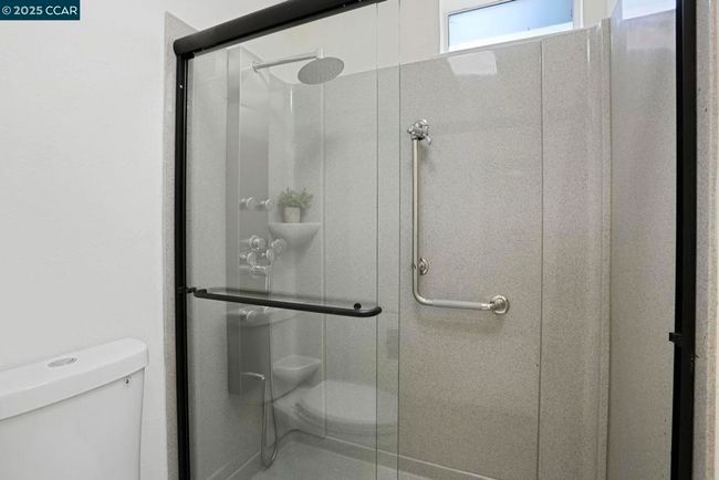 APT-29 - 3712 Willow Pass Rd, Condo with 2 bedrooms, 2 bathrooms and 1 parking in Concord CA | Image 20