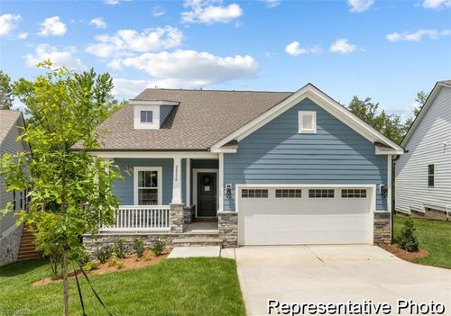 30-2773 Wood Valley Rd, Winston-Salem, NC, 27106-3689 | Card Image