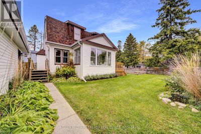 13 1 St St, House other with 3 bedrooms, 2 bathrooms and 3 parking in Picton ON | Image 3