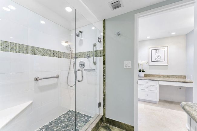 APT-301 - 1225 S Ocean Blvd, Condo with 2 bedrooms, 2 bathrooms and null parking in Delray Beach FL | Image 18