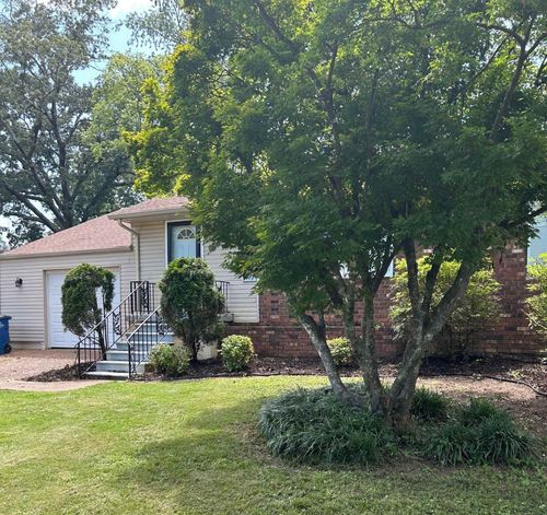 1131 Atlanta St, Florence, AL, 35630-3610 | Card Image