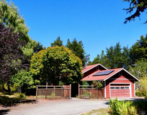 14340 Prairie Way, Mendocino, CA, 95460-9720 | Card Image