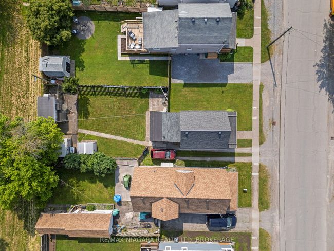89 Colborne St, House other with 3 bedrooms, 1 bathrooms and 2 parking in Port Colborne ON | Image 32