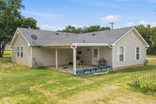 308 N 4th St, Davis, OK, 73030-1518 | Card Image