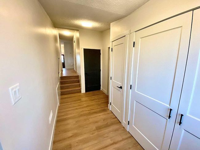 333 Grey St, House other with 3 bedrooms, 3 bathrooms and 6 parking in Granum AB | Image 25