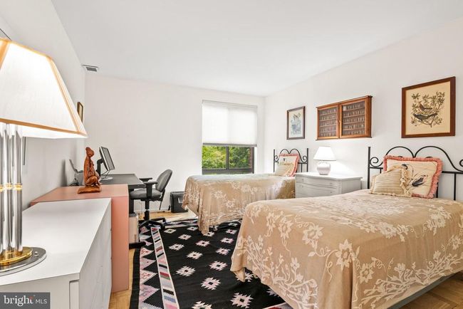 APT-401 - 7 Slade Ave, Condo with 3 bedrooms, 2 bathrooms and null parking in Baltimore MD | Image 28