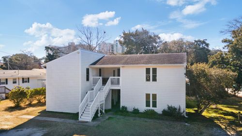 2005 Havens Dr, North Myrtle Beach, SC, 29582-4105 | Card Image