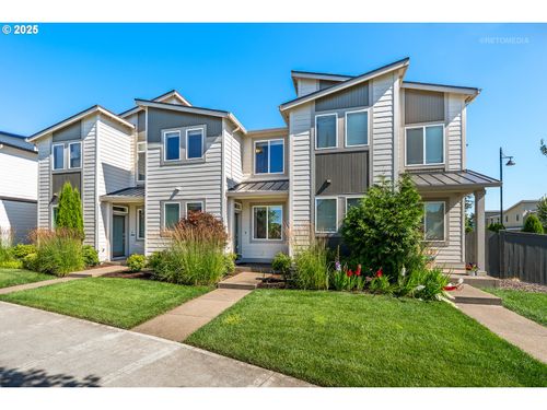 6591 Se Genrosa St, Hillsboro, OR, 97123-2662 | Card Image