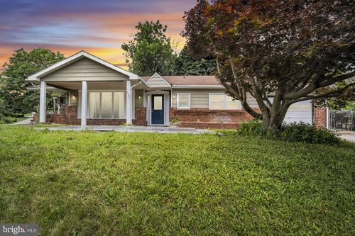 2261 Pine Rd, YORK, PA, 17408-3909 | Card Image