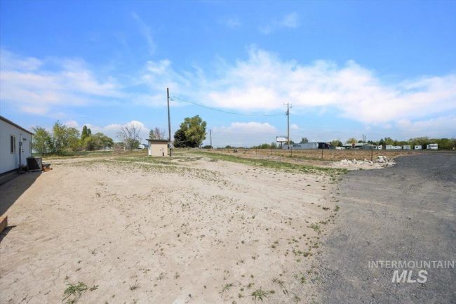 1882 Frontage Rd S, House other with 3 bedrooms, 2 bathrooms and null parking in Wendell ID | Image 28