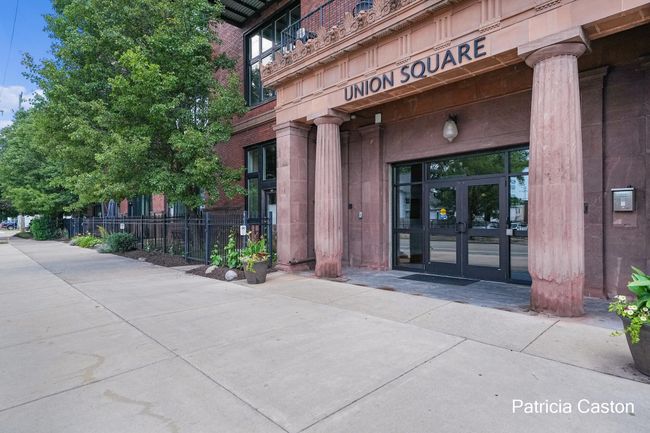 1 - 600 Broadway Ave, Condo with 2 bedrooms, 2 bathrooms and null parking in Grand Rapids MI | Image 22