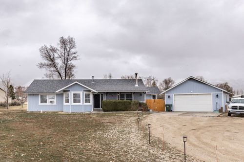 878 Palace Pkwy, Spring Creek, NV, 89815-7439 | Card Image