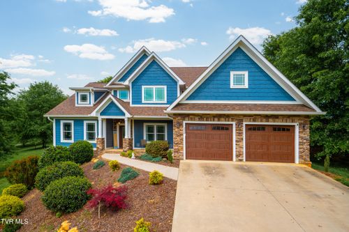 228 Sandy Point Dr, Blountville, TN, 37617-5965 | Card Image