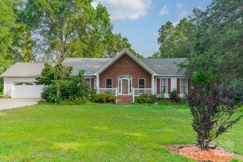 2180 Lawrence Rd, Clover, SC, 29710-7722 | Card Image