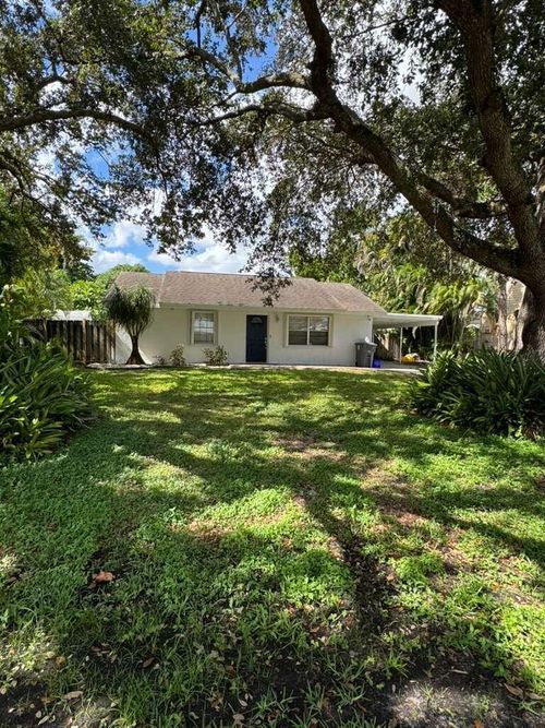 7709 1st Ter, Lake Worth, FL, 33463-8103 | Card Image