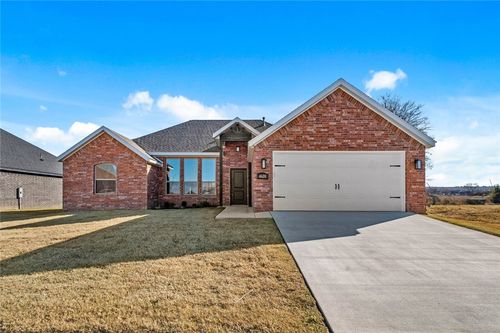 4668 W Triangle St, Fayetteville, AR, 72704-7226 | Card Image