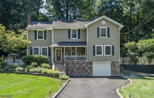 101 Mill Rd, Morris Plains, NJ, 07950-1606 | Card Image