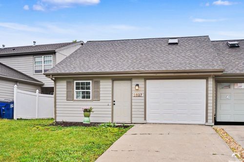 2527 Morningside Dr, Lawrence, KS, 66047-3821 | Card Image