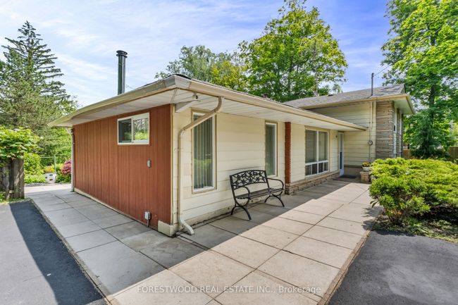 9245 8 Th Line, House other with 4 bedrooms, 2 bathrooms and 6 parking in Georgetown ON | Image 5