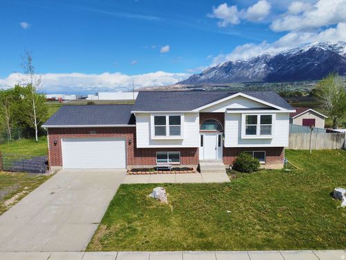 1012 W 1650 N, Harrisville, UT, 84404-6152 | Card Image