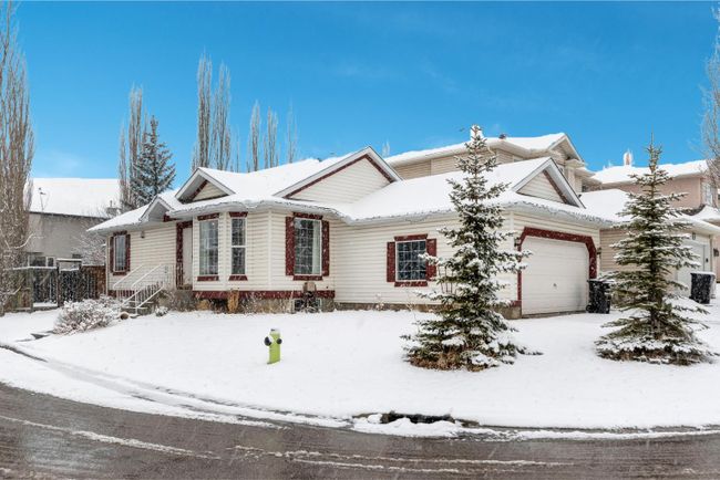 87 Tuscany Ridge View Nw, Home with 3 bedrooms, 2 bathrooms and 4 parking in Calgary AB | Image 23