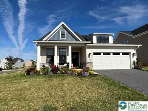 7022 Oak Ln, BATH, PA, 18014-7809 | Card Image