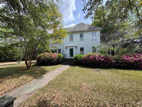 5 S Rosemary Ave, Andrews, SC, 29510-2631 | Card Image