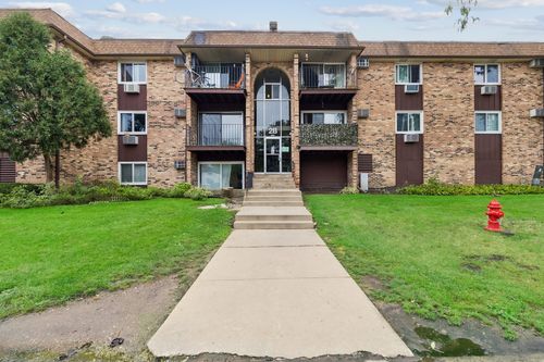 112-735 Hill Dr, Hoffman Estates, IL, 60169-1423 | Card Image