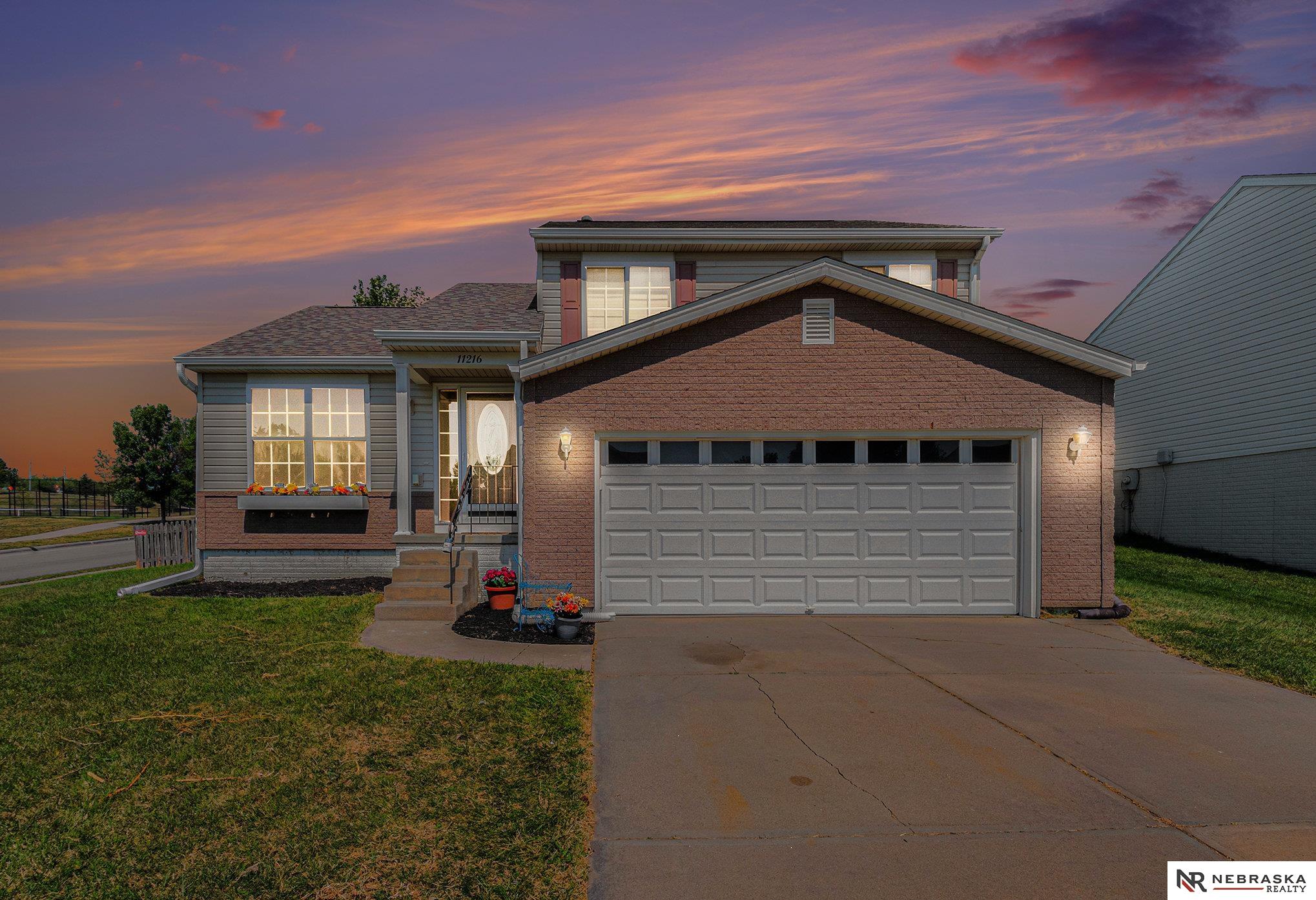 Black St, Omaha, NE 68142
