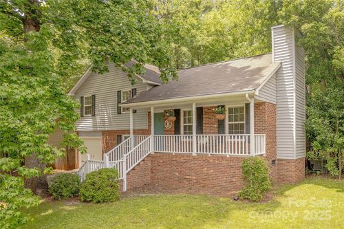 6418 Tivoli Ct, Charlotte, NC, 28211-6265 | Card Image