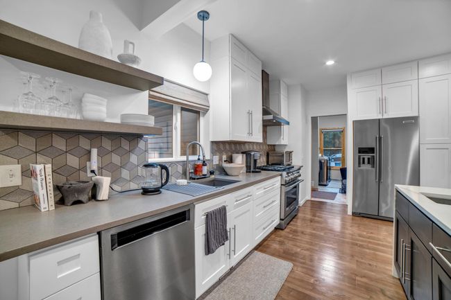 11260 Hidden Oaks Ct N, House other with 5 bedrooms, 4 bathrooms and null parking in Champlin MN | Image 14