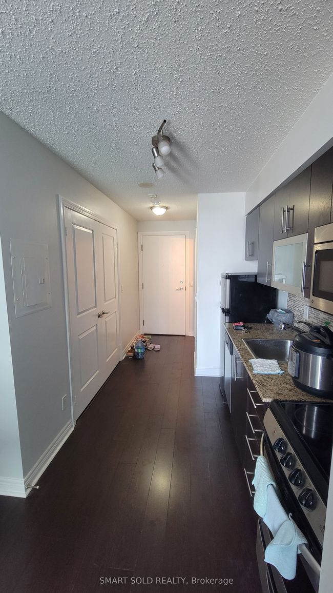 2707 - 50 Town Centre Crt, Condo with 0 bedrooms, 1 bathrooms and null parking in Scarborough ON | Image 14