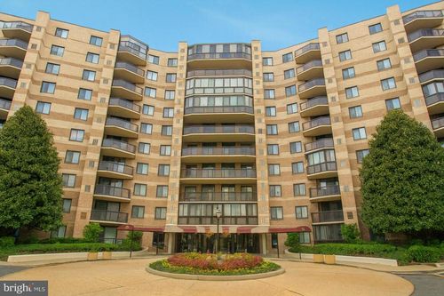 unit-903-8380 Greensboro Dr, West Mclean, VA, 22102-5141 | Card Image