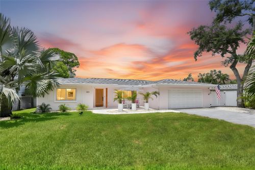 223 Pinecrest Dr, PALM HARBOR, FL, 34683-5434 | Card Image