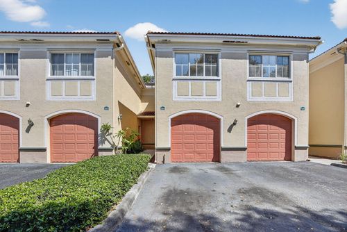 204-2486 Centergate Dr, Miramar, FL, 33025-7223 | Card Image