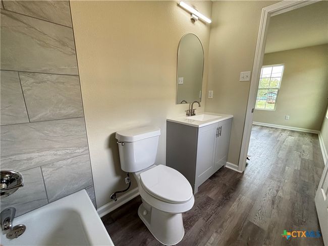 master bath | Image 18
